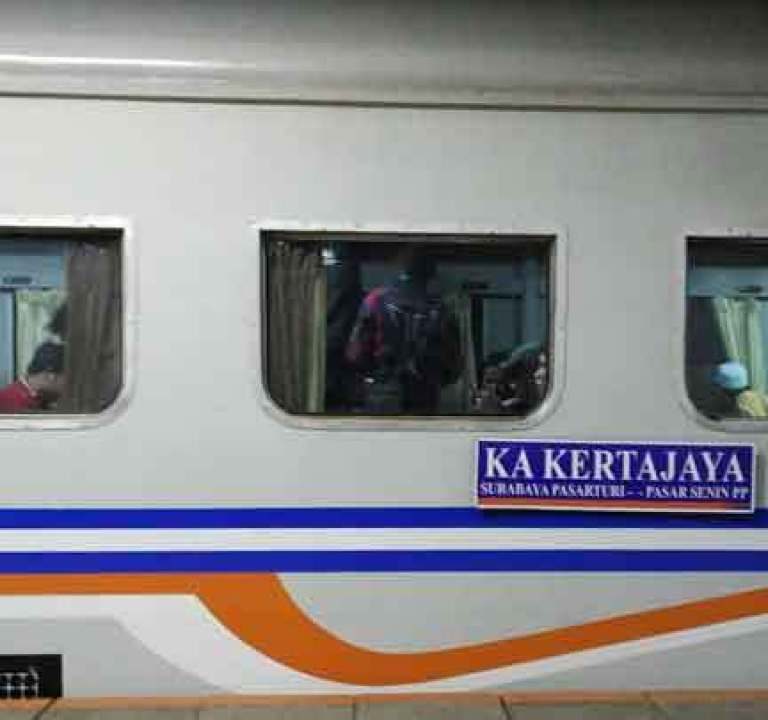 Jakarta Surabaya Semakin Nyaman Dengan Kereta Api Kertajaya 2